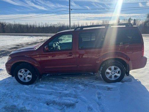 2009 Nissan Pathfinder SE