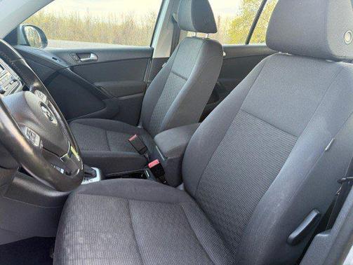 2014 Volkswagen Tiguan Auto S