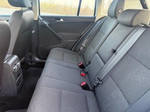 2014 Volkswagen Tiguan Auto S