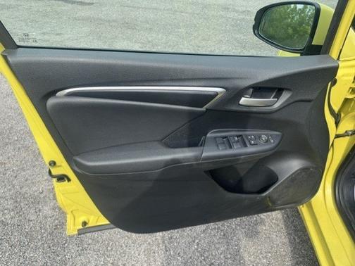 2015 Honda Fit 5dr HB CVT EX