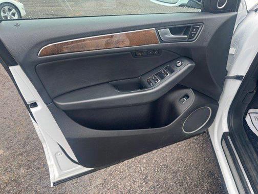 2016 Audi Q5 quattro 4dr 2.0T Premium Plus