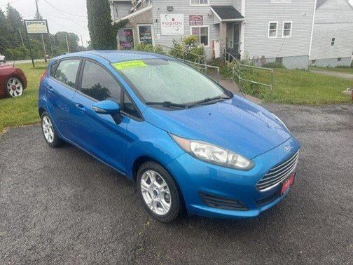 Blue Candy Metallic Tinted Clearcoat 2015 Ford Fiesta 5dr HB SE