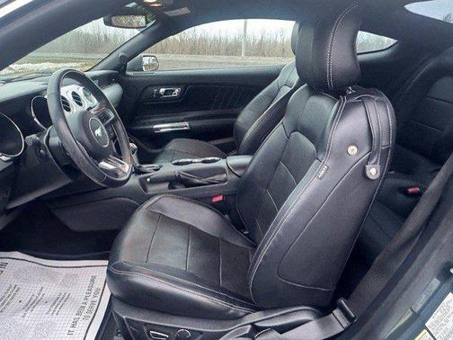 2016 Ford Mustang EcoBoost Premium