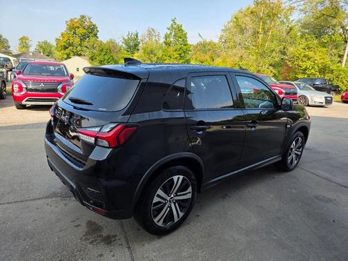 2025 Mitsubishi Outlander Sport 2.0 ES