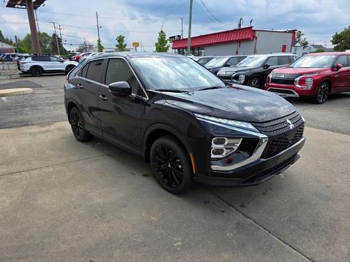 2025 Mitsubishi Eclipse Cross LE