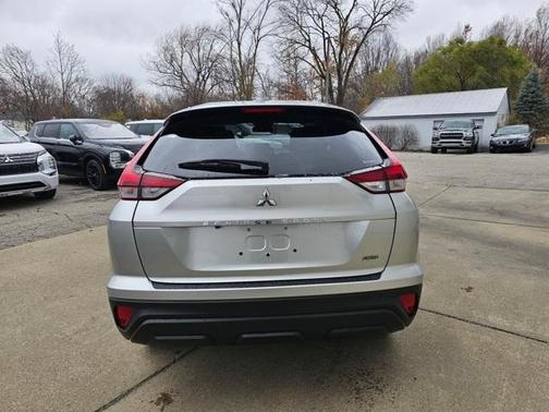 2025 Mitsubishi Eclipse Cross LE