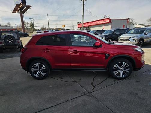 2025 Mitsubishi Outlander Sport 2.0 ES