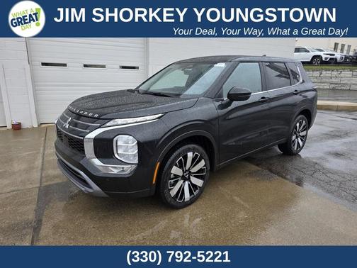 2025 Mitsubishi Outlander SE