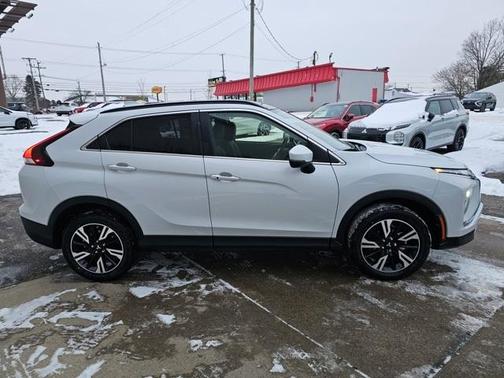 2025 Mitsubishi Eclipse Cross SE