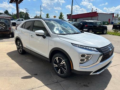 2025 Mitsubishi Eclipse Cross SE