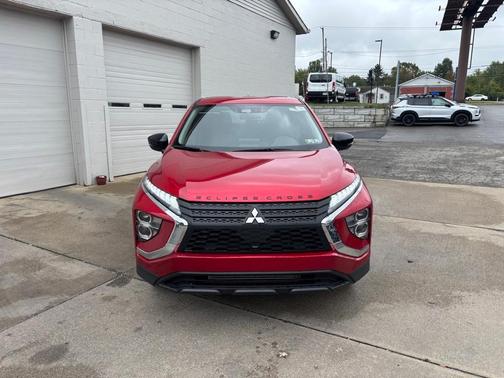 2025 Mitsubishi Eclipse Cross LE