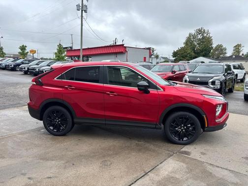 2025 Mitsubishi Eclipse Cross LE