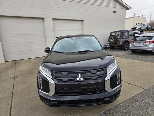 2025 Mitsubishi Outlander Sport 2.0 LE