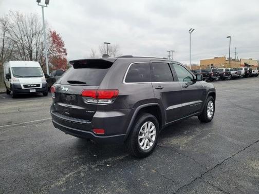 Photo 5 of 26 of 2021 Jeep Grand Cherokee Laredo