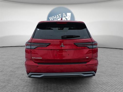 2026 Mitsubishi Outlander SE