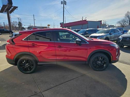 2025 Mitsubishi Eclipse Cross LE