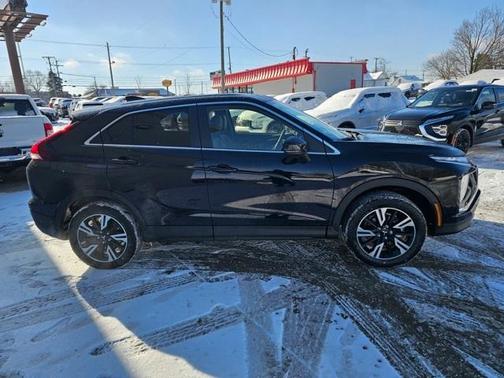 2025 Mitsubishi Eclipse Cross SE