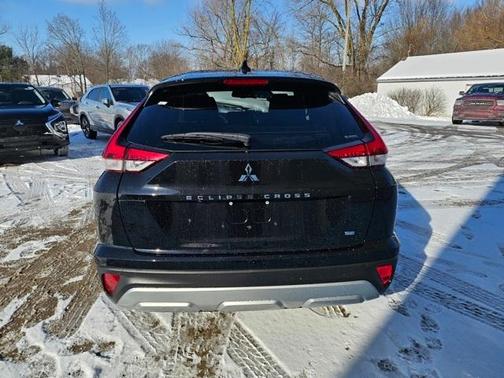 2025 Mitsubishi Eclipse Cross SE