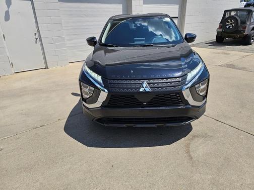 2025 Mitsubishi Eclipse Cross LE