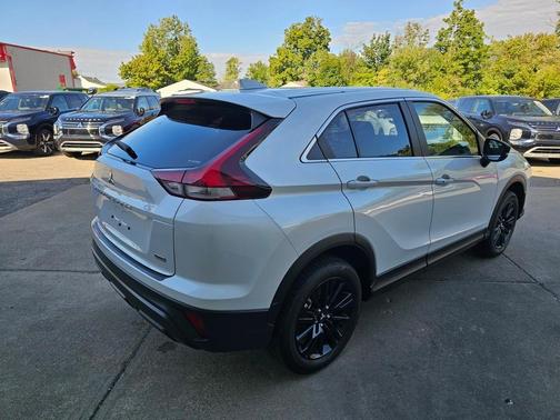 2025 Mitsubishi Eclipse Cross LE