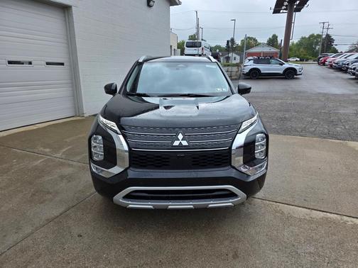 2025 Mitsubishi Outlander PHEV SEL