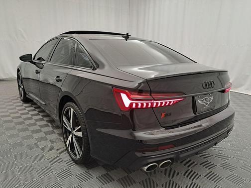 2022 Audi S6 Premium Plus TFSI quattro Tiptronic
