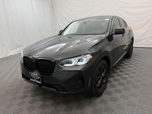 2025 BMW X4 xDrive30i