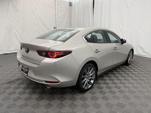 2022 Mazda Mazda3 FWD w/Select Package