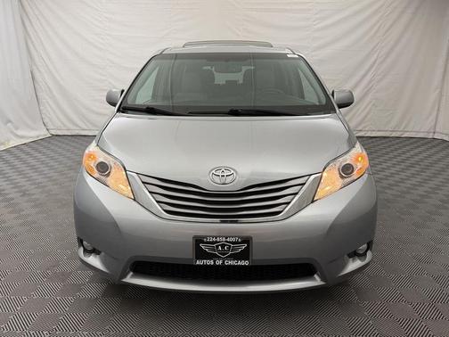 2015 Toyota Sienna XLE Premium