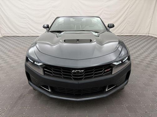 Shadow Gray Metallic 2023 Chevrolet Camaro RWD Convertible LT1