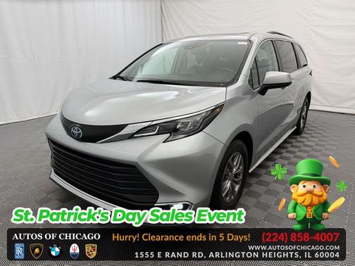 2024 Toyota Sienna XLE