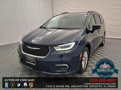 2022 Chrysler Pacifica Touring L
