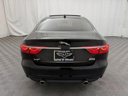 2017 Jaguar XF 35t Prestige
