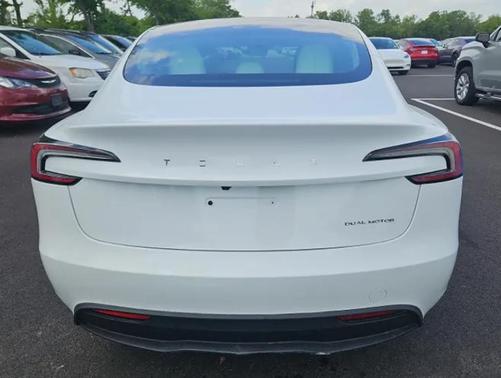 Pearl White Multi-Coat 2025 Tesla Model 3 Long Range