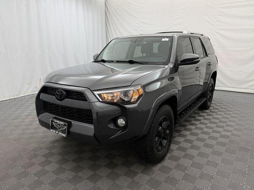 Magnetic Gray Metallic 2018 Toyota 4Runner SR5 Premium