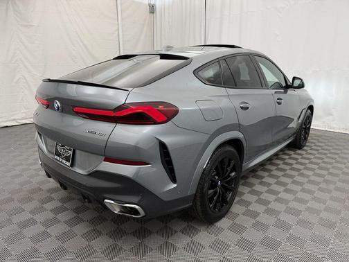 2025 BMW X6 xDrive40i