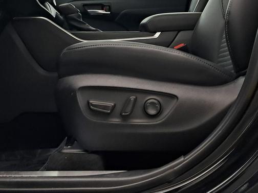 2024 Toyota Highlander XSE