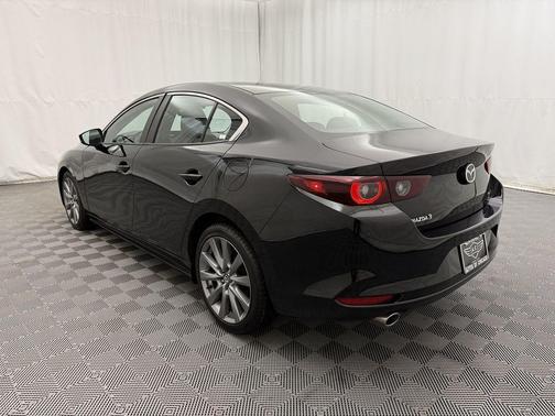 2024 Mazda Mazda3 FWD w/Preferred Package