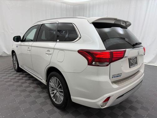 2020 Mitsubishi Outlander PHEV SEL