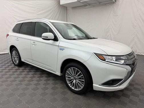 2020 Mitsubishi Outlander PHEV SEL