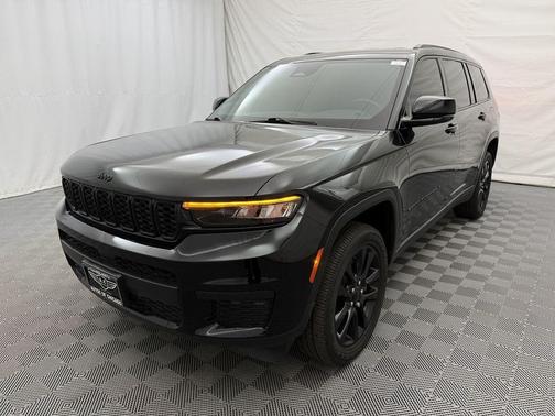 2022 Jeep Grand Cherokee L Altitude