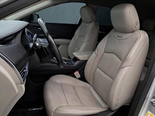 2020 Cadillac XT4 Premium Luxury