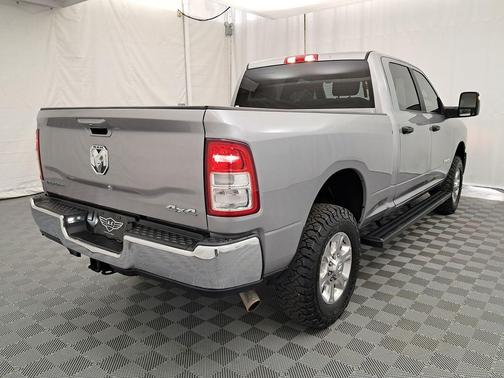 2023 RAM 2500 Big Horn Crew Cab 4x4 6'4' Box