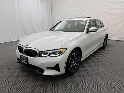 Mineral White Metallic 2020 BMW 330 xDrive