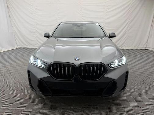 Gray 2025 BMW X6 xDrive40i