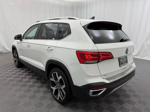 2022 Volkswagen Taos 1.5T SEL