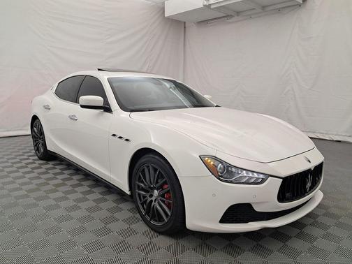 2014 Maserati Ghibli S Q4