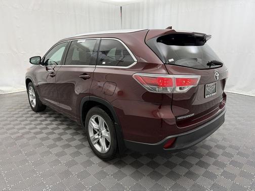2016 Toyota Highlander Limited Platinum
