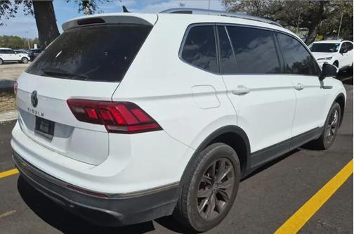 2022 Volkswagen Tiguan 2.0T SE