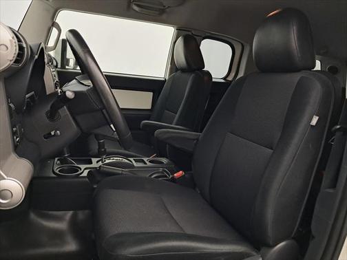 2014 Toyota FJ Cruiser Base